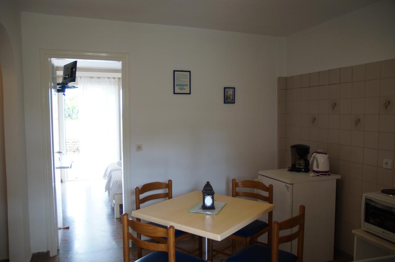 Akti Anastasia Acharavi  Esterno foto